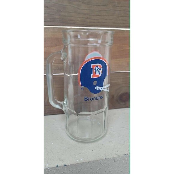Vintage 1980's Denver Broncos NFL Football Fisher Peanuts Beer Glass Mug - Picture 2 of 4